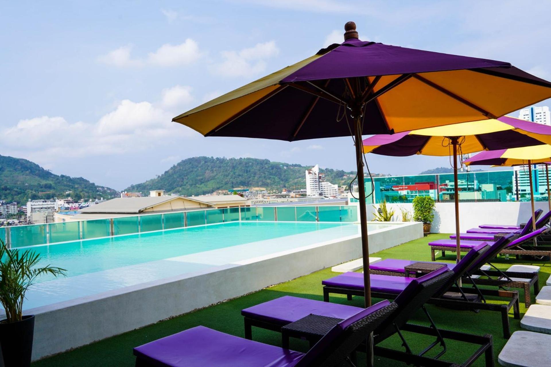 The Aim Patong Hotel Exteriör bild